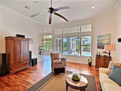 A more then glorious view of the living room and p