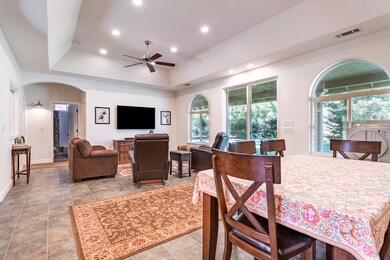 30 Dining_Living