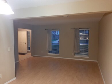 4004 Spring Branch Dr E, Pearland, TX 77584 - photo 2