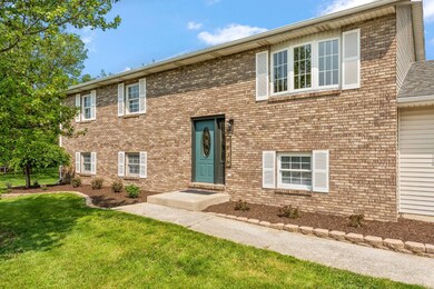 9936 Tyler Ct, Crown Point, IN 46307 - photo 3