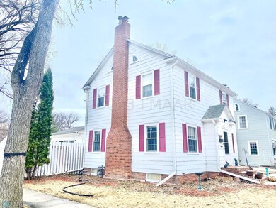 1549 8th St S, Fargo, ND 58103 - photo 2