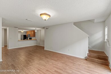 4607 Crib Ct, Jacksonville, FL 32210 - photo 7