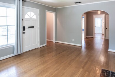 5946 Goodwin Ave, Dallas, TX 75206 - photo 3