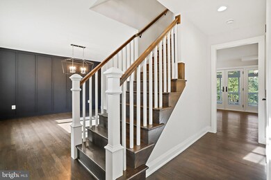 2016 Carrhill Rd, Vienna, VA 22181 - photo 5