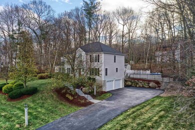 14 Sunburst Ln, Hooksett, NH 03106 - photo 4