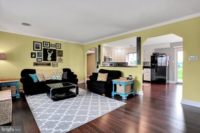 9239 Branch St, Greencastle, PA 17225 - photo 5