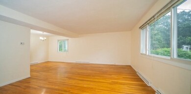 1272 Beacon St unit 1, Waban, MA 02468 - photo 6