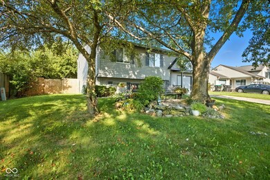 50 Meadow Creek Blvd, Whiteland, IN 46184 - photo 5