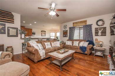 410 Kayla St, Troy, TX 76579 - photo 4