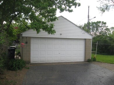 2-car garage detached