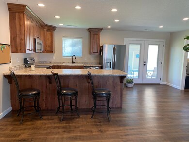 Kitchen Bar