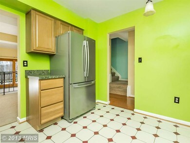 33 Medici Ct, Parkville, MD 21234 - photo 2