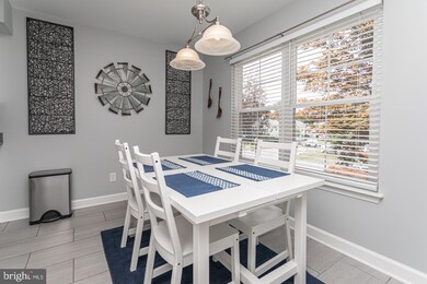 122 Eric Ln, Lansdale, PA 19446 - photo 3