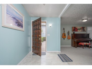 Entrance/Foyer
