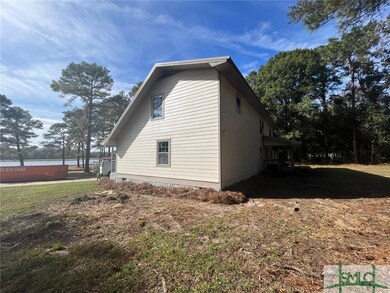 1435 E Lake Dr, Screven, GA 31560 - photo 4