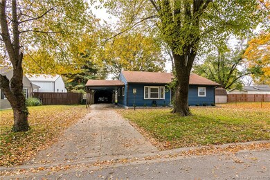 902 Sycamore Dr, Jeffersonville, IN 47130 - photo 2