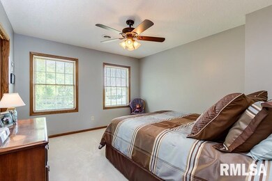 4408 Fairhaven Rd, Davenport, IA 52807 - photo 7