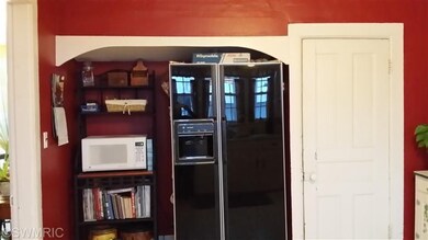 404 Avery St, Lowell, MI 49331 - photo 6