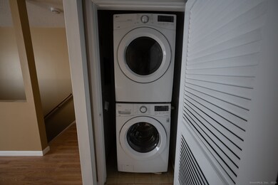 310 Booth St unit G, Stratford, CT 06614 - photo 6