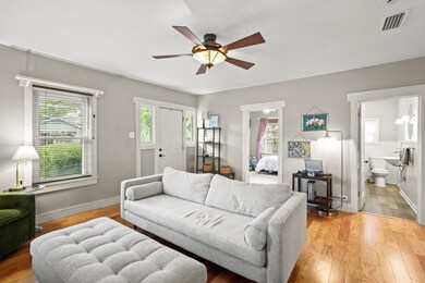 606 Tabor St, Houston, TX 77009 - photo 5