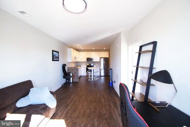 Trafalgar Flats unit 322, Arlington, VA 22204 - photo 2