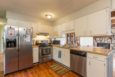 6603 Five Forks Dr15