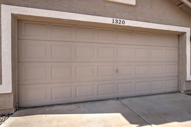 1320 S Cholla St-5