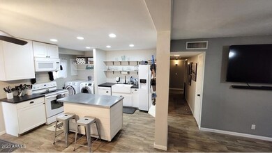 Kitchen 1a