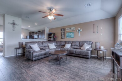 25452 E 92nd St S, Broken Arrow, OK 74014 - photo 3