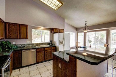 6 Kitchen