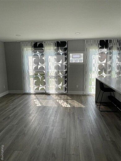 22148 Dante St unit 112, Oak Park, MI 48237 - photo 7