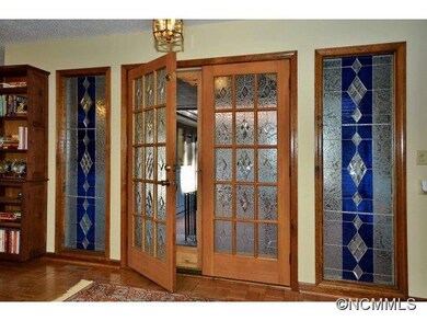 Large Foyer Entry