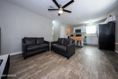 Living Room (1)