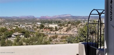 REDROCK VIEWS (SEDONA)