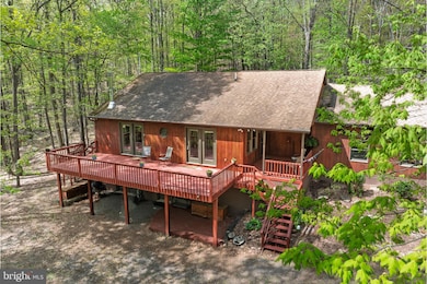 121 Pendragon Ct, Paw Paw, WV 25434 - photo 4