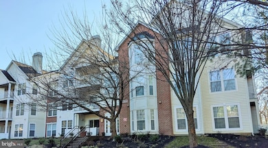 5026 Stone Shop Cir, Owings Mills, MD 21117 - photo 2