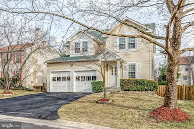 15117 Red Cedar Dr, Burtonsville, MD 20866 - photo 2