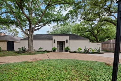 10107 Del Monte Dr, Houston, TX 77042 - photo 3