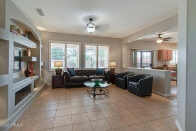 18539 N Red Mountain Way, Surprise, AZ 85374 - photo 2