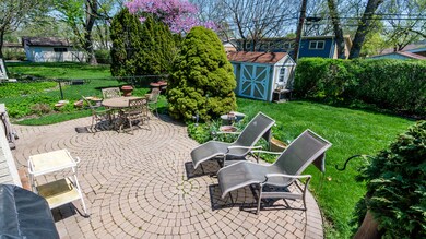 121 S Elm Tree Ln, Elmhurst, IL 60126 - photo 7