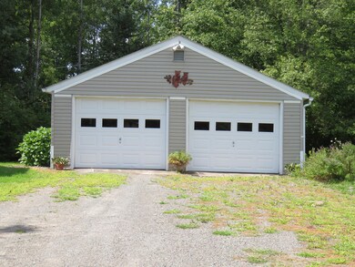 24'X24' Garage