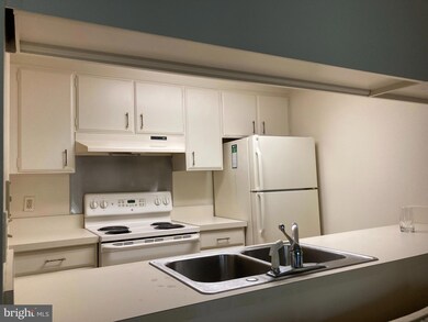 3312 Chiswick Ct unit 621A, Silver Spring, MD 20906 - photo 3