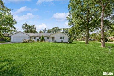 4480 Cheyenne Ave, Davenport, IA 52806 - photo 2