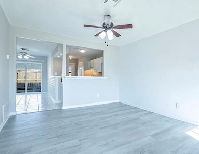 1965 Campbell Rd unit 1965, Houston, TX 77080 - photo 4