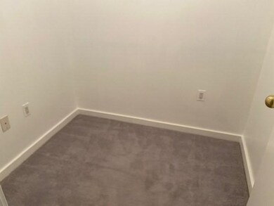 140 Place Ln unit 140, Woburn, MA 01801 - photo 7