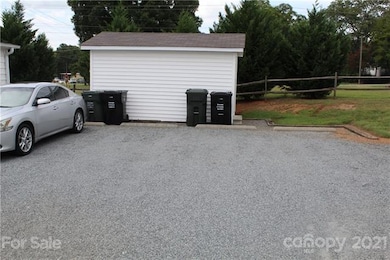 884 Old Charlotte Rd SW, Concord, NC 28027 - photo 5