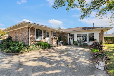 9073 Hillside Dr, Frisco, TX 75033 - photo 3