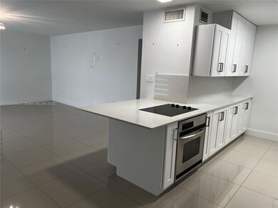9350 SW 77th Ave unit G1, Miami, FL 33156 - photo 3