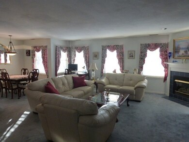 501 Lexington St unit 56, Waltham, MA 02452 - photo 4