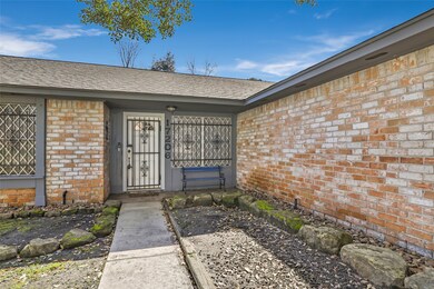 17206 Broken Back Dr, Crosby, TX 77532 - photo 4